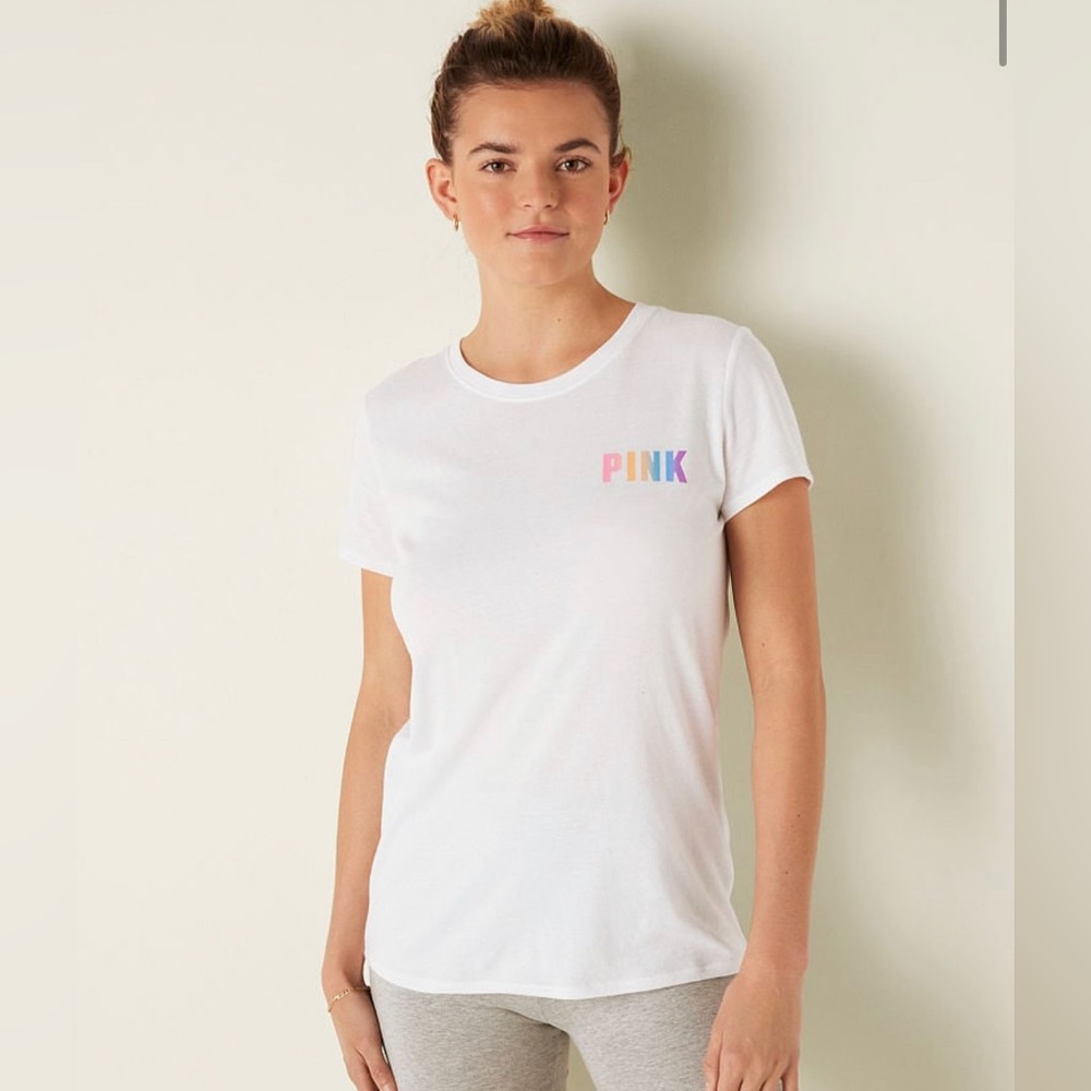 VS Pink Perfect Tee Optic White Rainbow Gradient & Dreamy Pink Seamless Leggings - Picture 6 of 10
